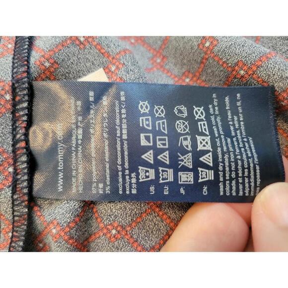Tommy Hilfiger medium navy & red peplum blouse - Picture 4 of 4